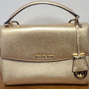 EUC Michael Kors Ava Handbag